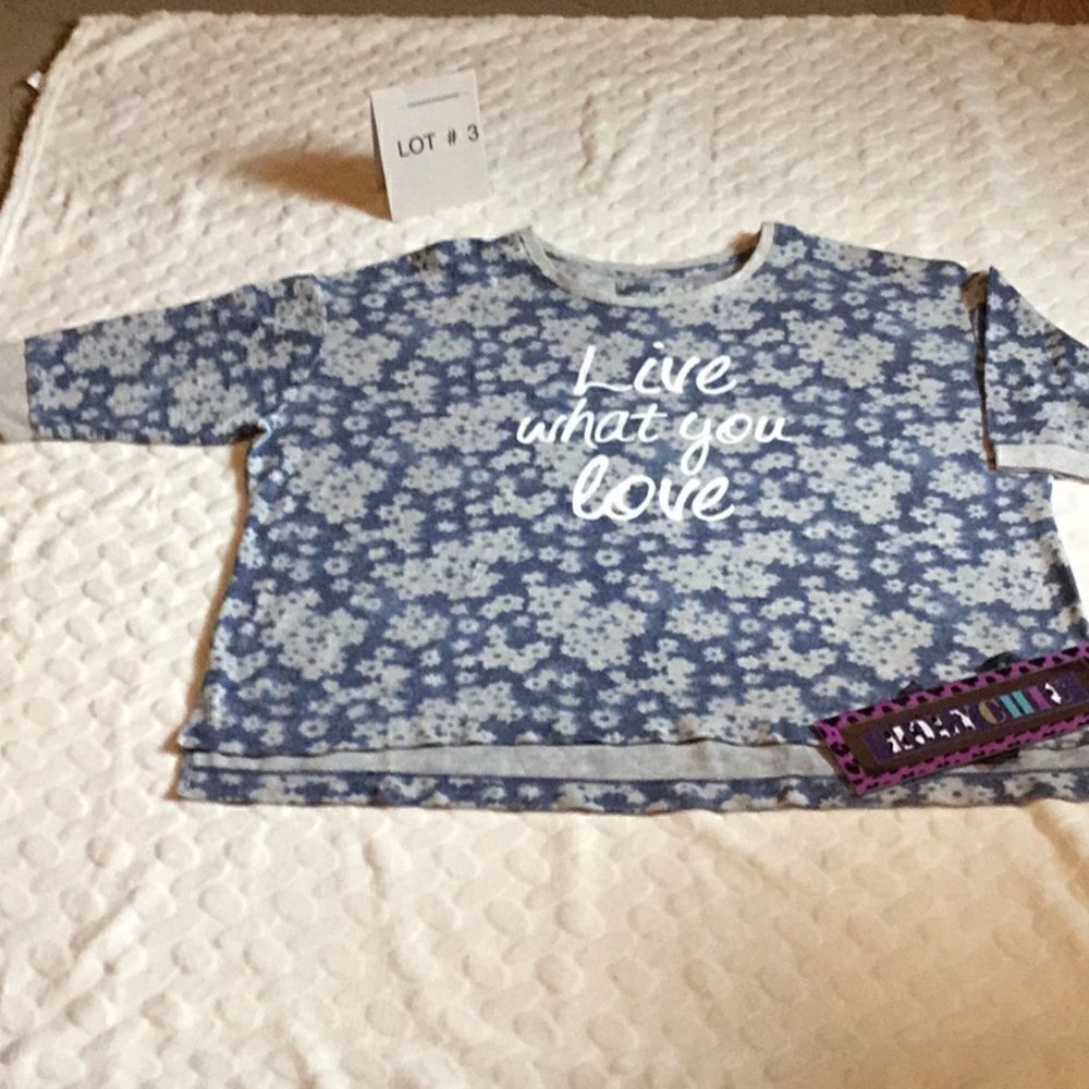 Ladies tunic style top in size 3 x large